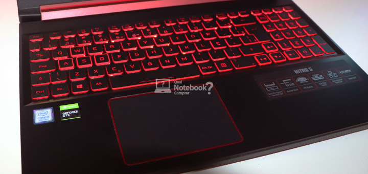 Review Acer Nitro 5 AN515-54 teclado retroiluminado vermelho tecla Nitro Sense