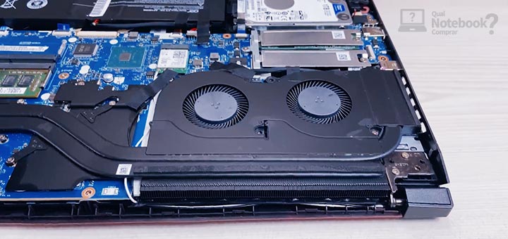 Acer Aspire Nitro 5 AN515-43 com AMD ventoinhas resfriamento temperaturas