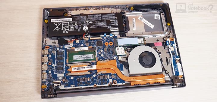 Review Lenovo IdeaPad S145 82DJ0000BR tampa inferior aberta hardware configuracoes upgrades