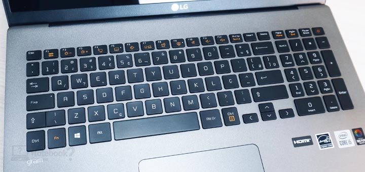 LG gram teclado ABNT2 retroiluminado em branco com leitor de digitais