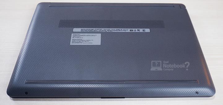 Unboxing HP 256 G8 parte debaixo tampa inferior abrir notebook upgrades grade ventilacao