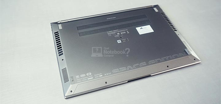 ASUS Zenbook 14X OLED Space Edition UX5401 - Tampa inferior entradas de ar e saidas de som do notebook