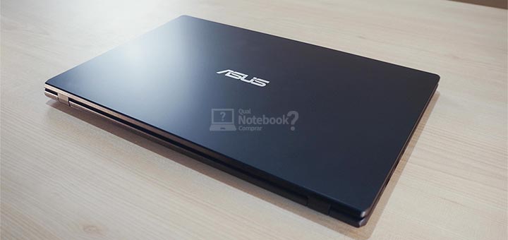 Notebook ASUS E510MA-BR702X Celeron - Tampa fechada abertura ate 180 graus