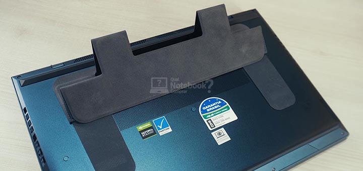 ASUS ZenBook Pro Duo 15 OLED UX582 - Suporte para elevar o notebook