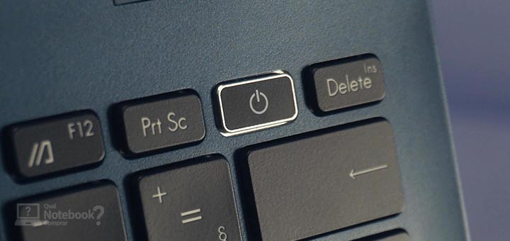 ASUS ZenBook S 13 Flip BP5302ZA-LX114W - Detalhe do botao power com leitor biometrico no teclado do notebook
