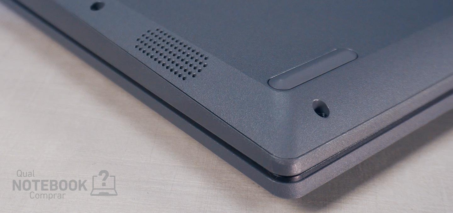 Lenovo IdeaPad 3i 82MD000ABR - Saidas de som do notebook