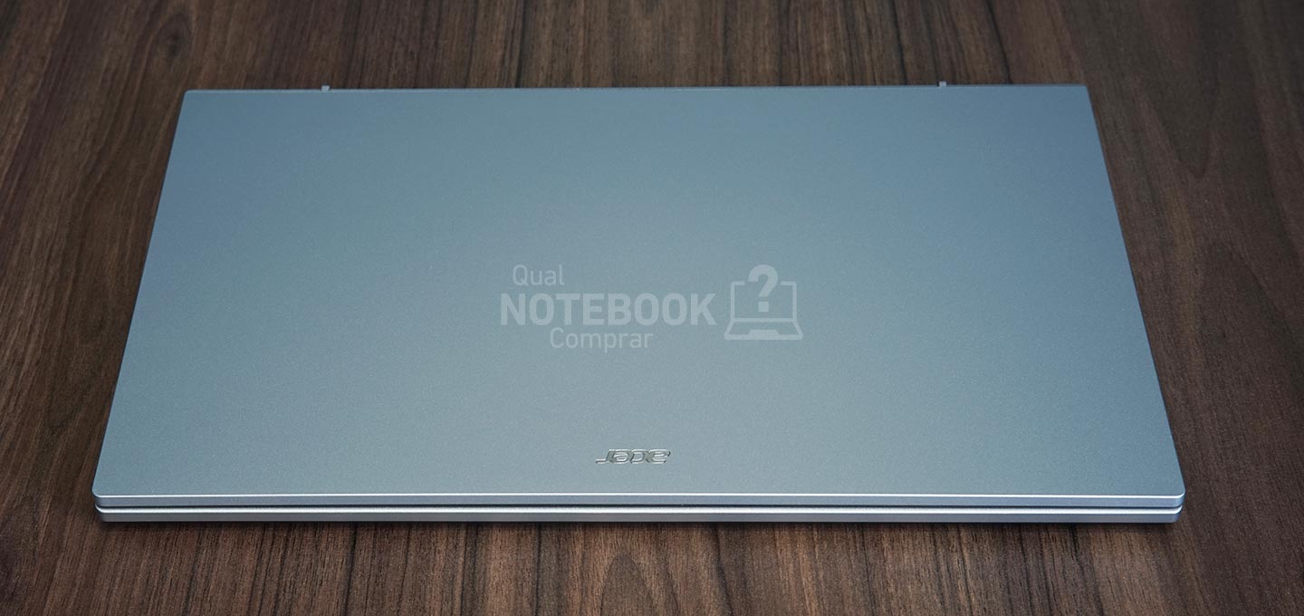 Acer Aspire 3 A315-59-51YG - Visão geral da tampa superior do notebook